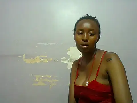 sexie_kittie Adlı Modelin Web Kamerası Şovu