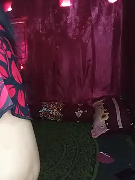 Lameya_55's Webcam Show