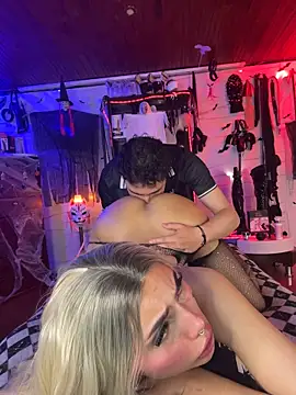 Milu_Honey Webcam show