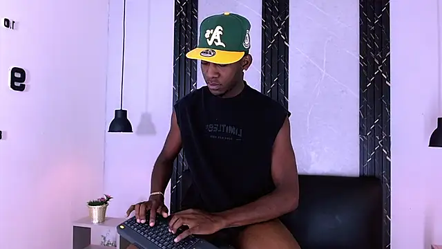Black_Stiven Webcam show