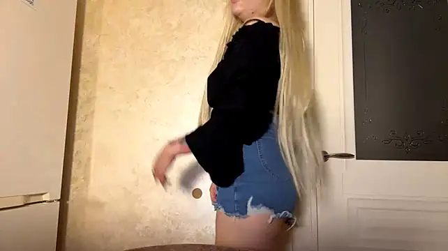 NoreneKast 라이브 XXX 채팅