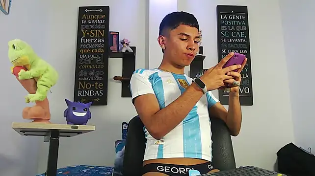 bizcocho_sabrosoxxx Webcamshow