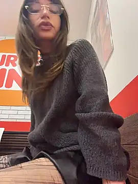 NikkiVice Webcamshow