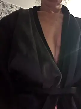 angeloscuro2903 网络视讯表演