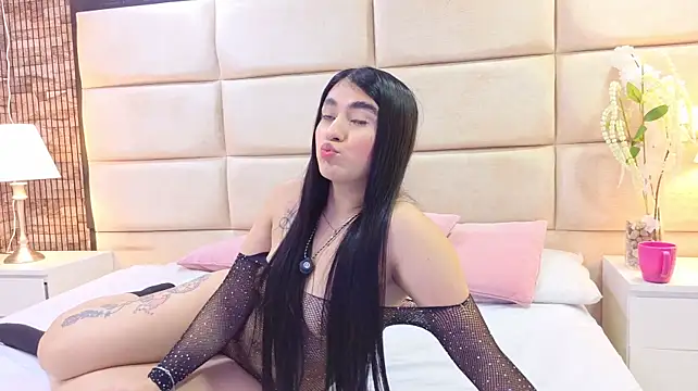 แชท XXX สดของ NahomiOrtiz
