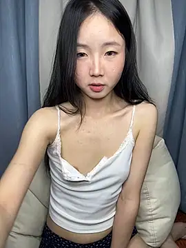 Queen-TT 라이브 XXX 채팅