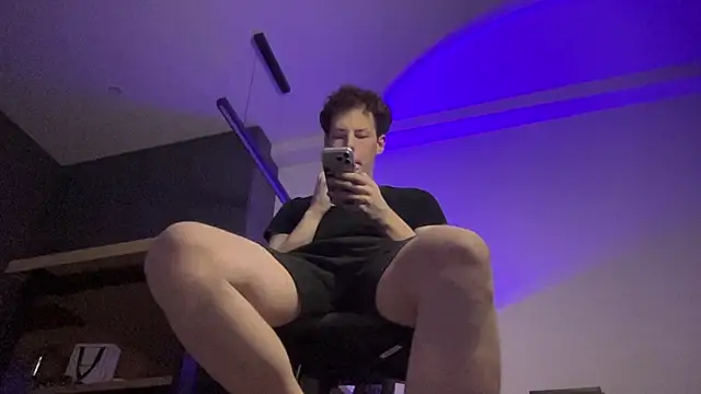 Hot_Adam_ Webcam-Show
