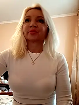 Show modela SweetAngel984 na web-kameri