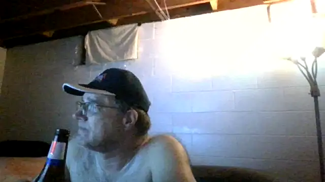 Kevvvvhotn Webbikameraesitys