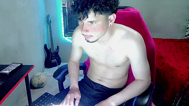 Atom_Hot Webcamshow