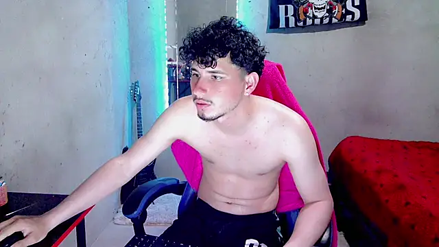 Atom_Hot Webcamshow