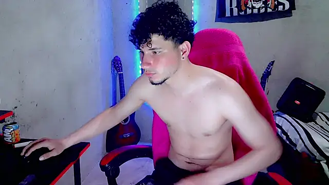 Atom_Hot Шоу с уебкамера