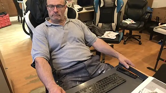 Pokazy przed kamerką – schief6218