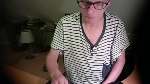 outlaw200's Webcam Show