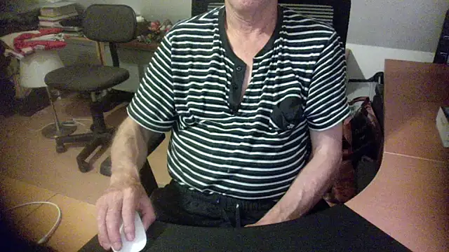 outlaw200's Webcam Show