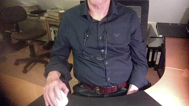 outlaw200 Adlı Modelin Web Kamerası Şovu