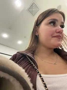 Cristal-Et-Moet Webcamshow
