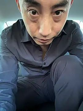 xiaojun0371 在線直播表演