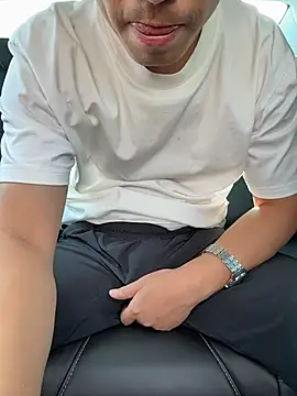 xiaojun0371 在線直播表演