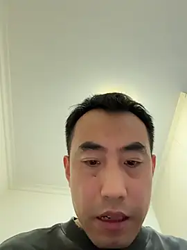 xiaojun0371 Show in webcam