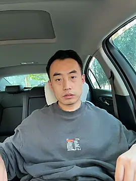 xiaojun0371 在線直播表演