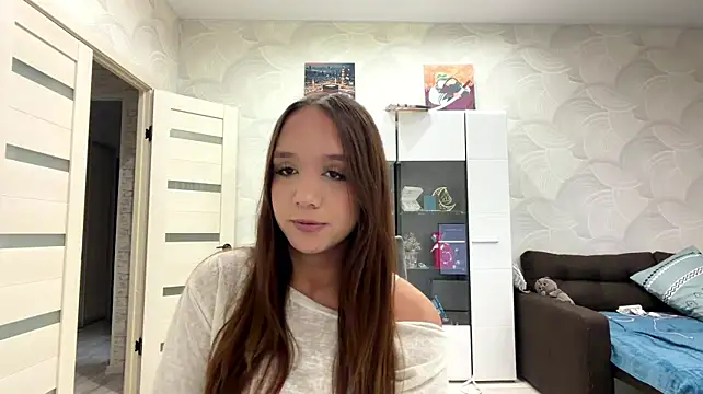 NadeneGutches Show in webcam