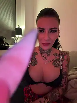 Živý XXX chat LuanasSecret666