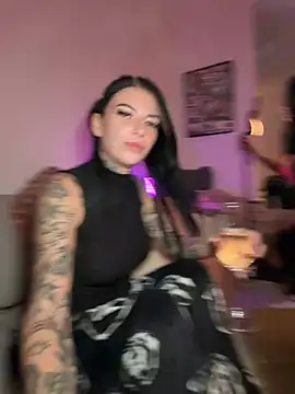 LuanasSecret666 Webcam-Show