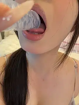 Pertunjukan Kamera Web hyj-1010