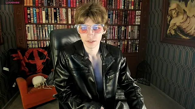 ImpDusk Show Webcam