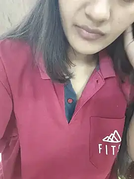 sexy_aaruhi Chat XXX live
