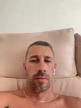 عرض كام Bigcarlosc