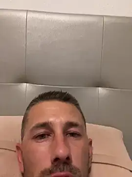 Bigcarlosc Webcam Show