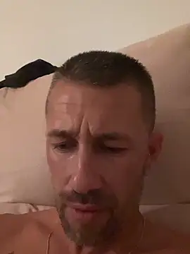 Bigcarlosc's Webcam Show