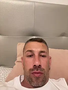 Bigcarlosc: вебкам-шоу