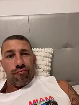 Bigcarlosc Webcam-Show