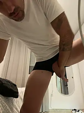 Bigcarlosc webcam show
