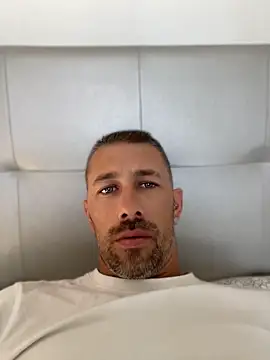 Bigcarlosc Webcam Show