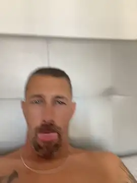 הופעת וובקאם של Bigcarlosc
