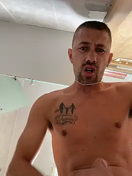הופעת וובקאם של Bigcarlosc
