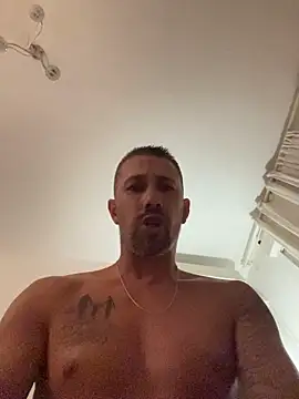 Вебкам-шоу Bigcarlosc