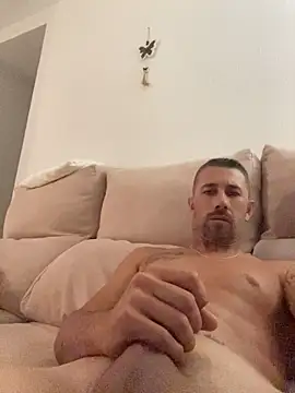 Bigcarlosc Webcam-Show