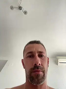 Bigcarlosc – webcam-show