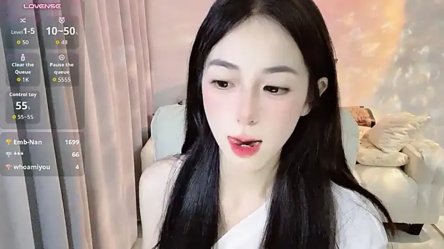 แชท XXX สดของ Nancy-88