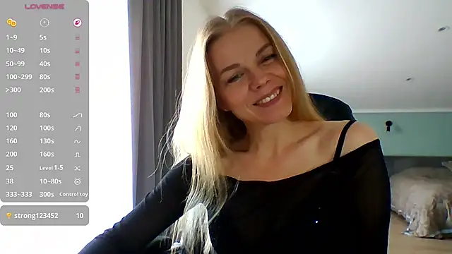 TinaDiamond live XXX chat
