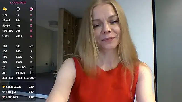 TinaDiamond Chat XXX in diretta