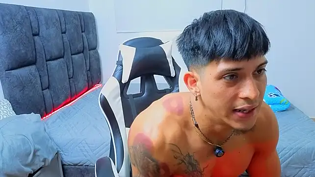 Austin_muscle – webcam-show