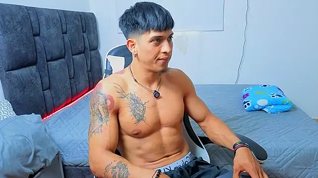 Austin_muscle Webcamshow