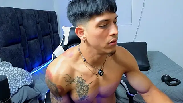 Webkamerová show Austin_muscle
