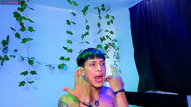 Austin_muscle Webcam Show